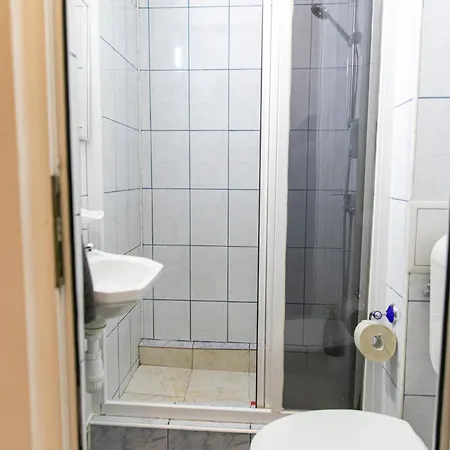 Color Blv Elisabeta 23 Бухарест