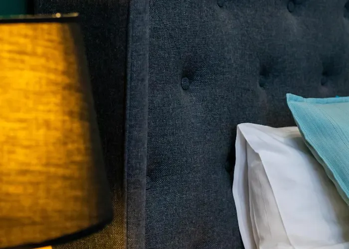 Color Blv Elisabeta 23 Апартаменти